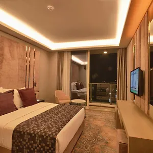 4* Otel Western Premier Ottoperla