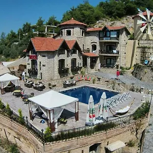 Otel The Stone Castle Boutique ****